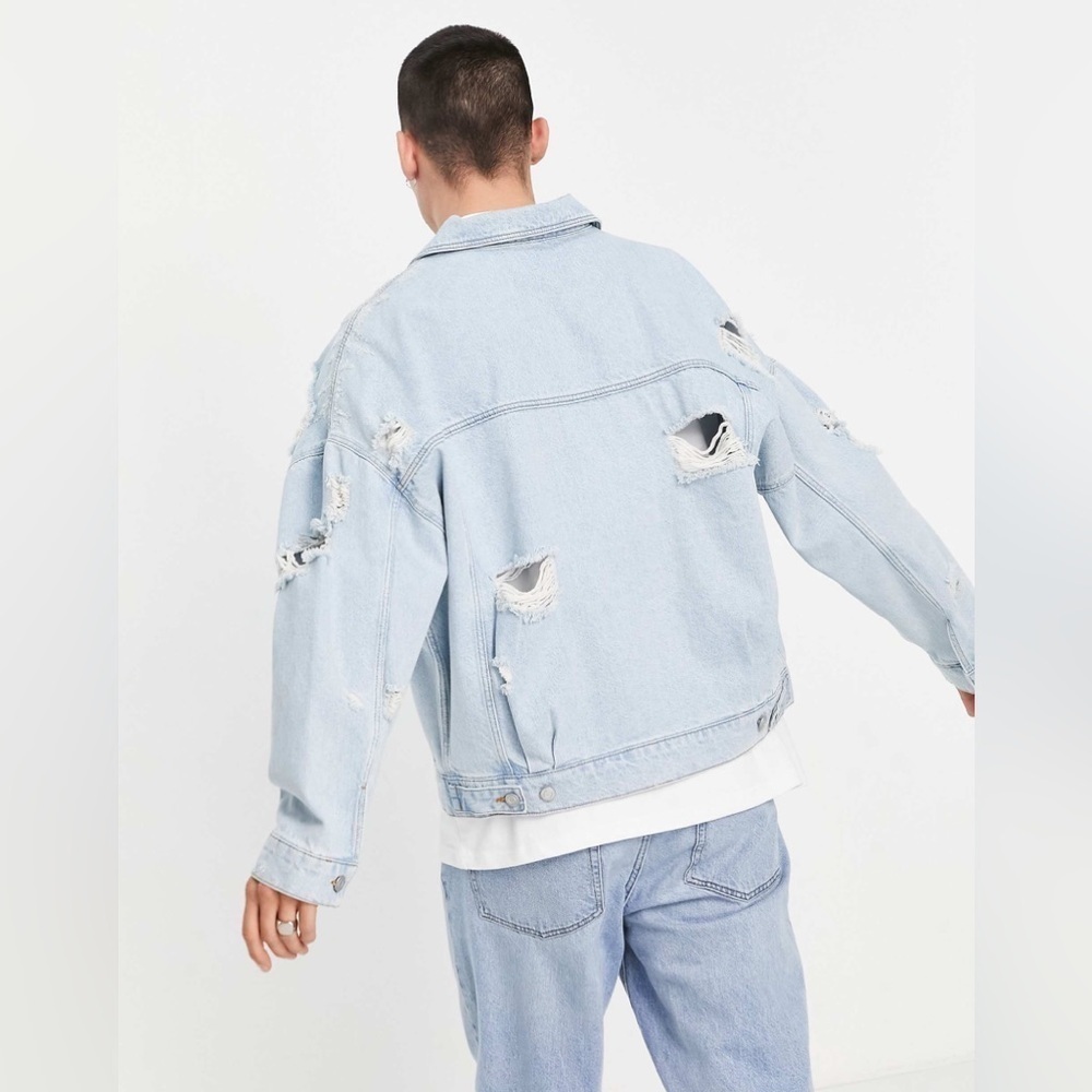 ASOS Oversized Denim Jacket In Mid Wash Blue With Rips - Picture 3 of 4